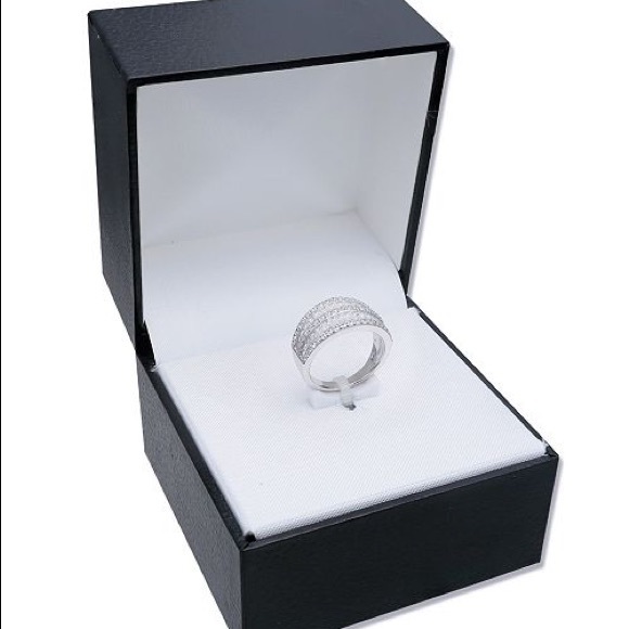 💃🏻HP💃🏻💎NEW💎TRIPLE ROW STERLING SILVER RING💎 - Picture 4 of 4